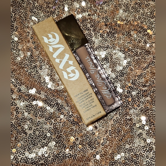 GX by Gwen Stefani Other - GXVE by Gwen Stefani Im Still Here Liquid Lipstick in CAMO